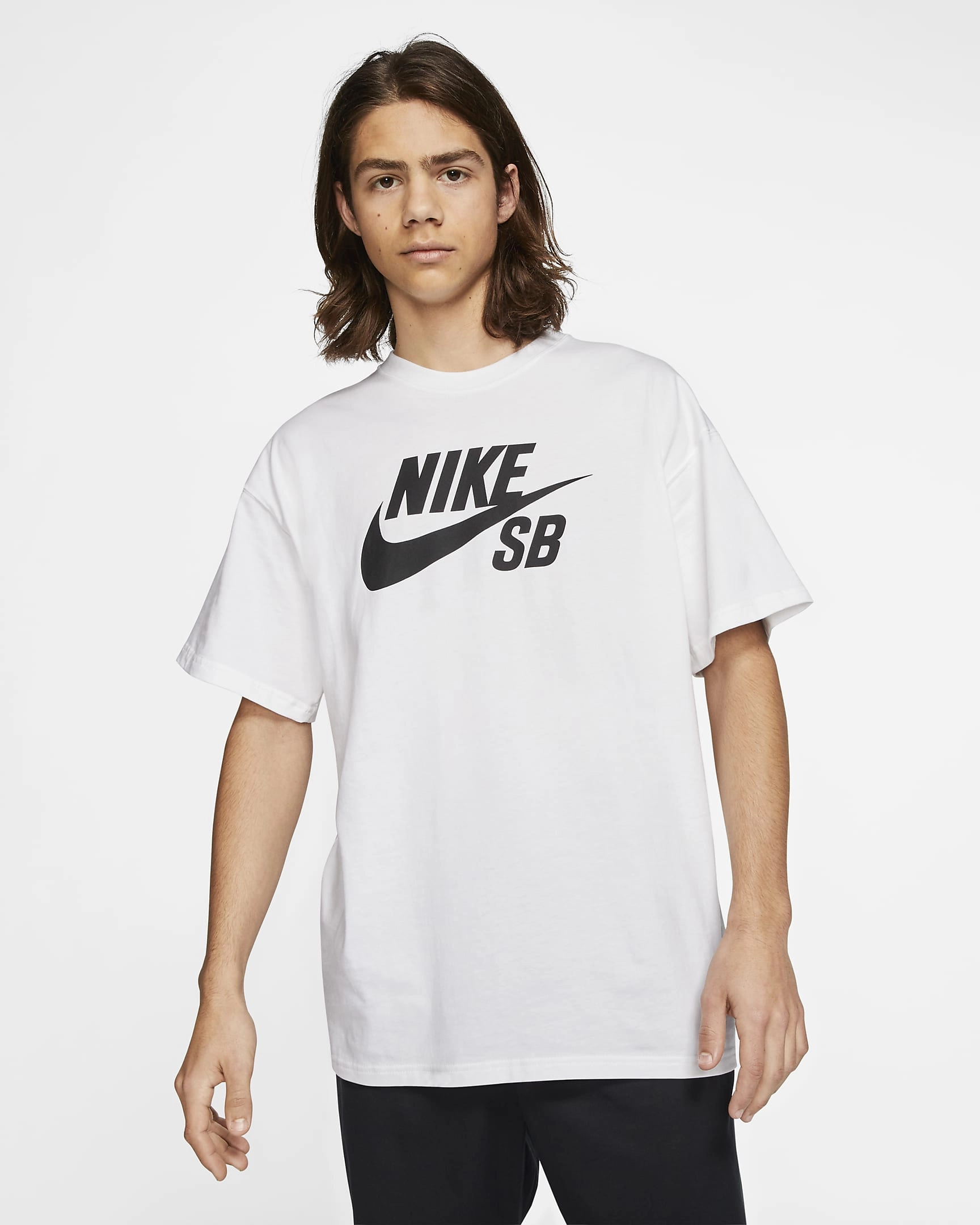Nike SB: T-shirt iconica per lo skate, stile intramontabile. Domina le strade con il logo!